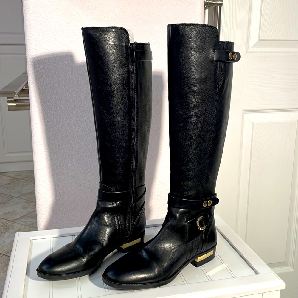 Vince Camuto Womens Boots